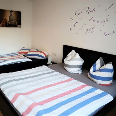Ferienwohnung Am Clara Park ไลป์ซิก ภายนอก รูปภาพ