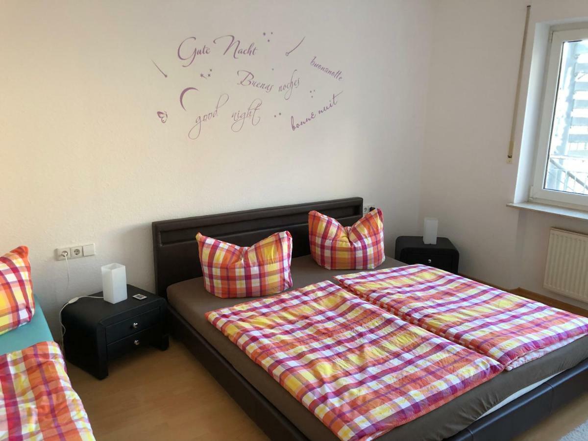 Ferienwohnung Am Clara Park ไลป์ซิก ภายนอก รูปภาพ